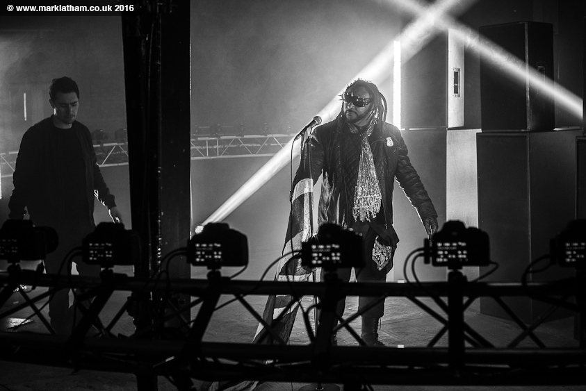 Skindred_Shoot-42 Benji from Skindred on set of bullet time rig shoot